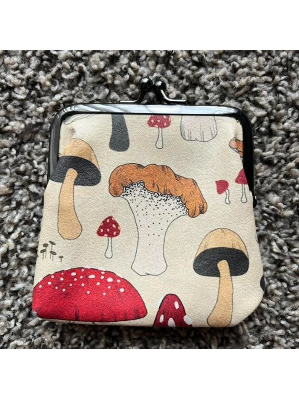 Mushroom Coin Purse Kisslock Closure Fairycore Coquette Kawaii Cottagecore - Picture 2 of 5